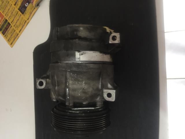 Compressor de ar condicionado Scenic - Foto 2