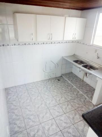 Casa Espaçosa, 2/4 reversível para 3/4, 2 Salas, Garagem, 1º Andar; em Itapuã-HC007 - Foto 10