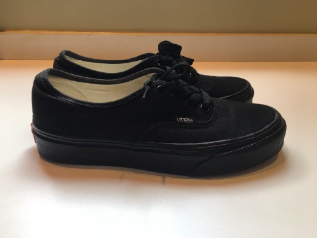 tenis vans authentic preto feminino