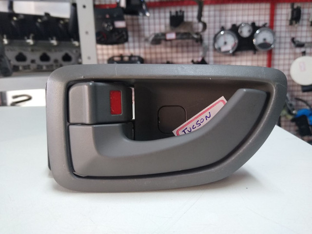 Maçaneta interna Hyundai Tucson - lado esquerdo Original