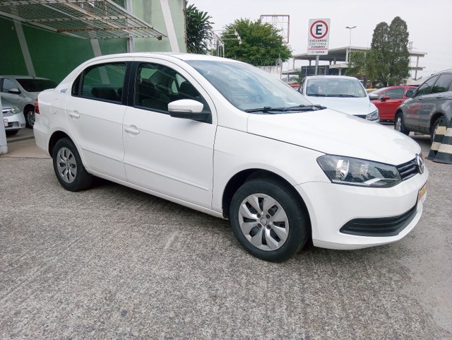 VOYAGE 1.0 COMFORTLINE 2015 COMPLETO