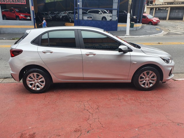 CHEVROLET ONIX 1.0 LT  GARANTIA DE FÁBRICA 