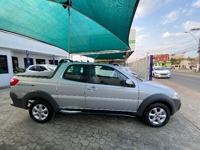 NOVA FIAT STRADA FREEDOM 20/20, CD , 5000KM , !!GARANTIA FIAT!! ZERO!!