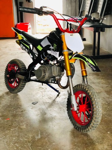 VENDO MINI MOTO DE TRILHA 40 CC VALOR 2 MIL