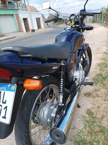CG TITAN 125 2004 ÉS