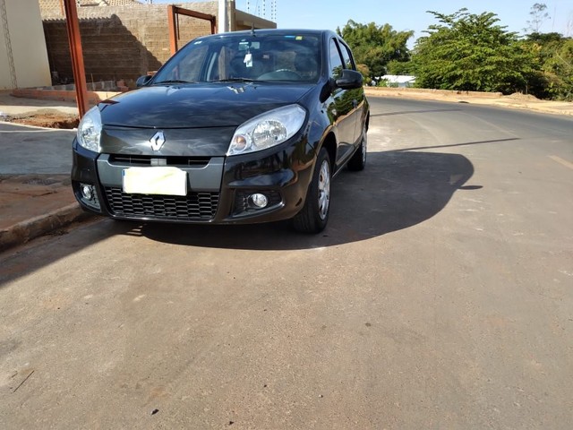 RENAULT SANDERO 1.6 COMPLETO SEGUNDO DONO