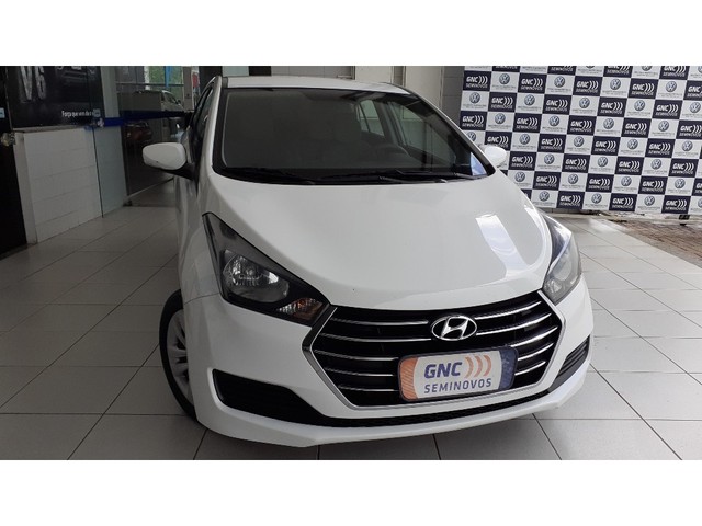 HYUNDAI HB20S 1.6 COMFORT PLUS 16V FLEX 4P AUTOMATICO