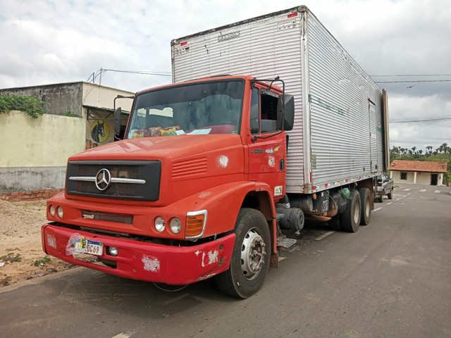 CAMINHÃO