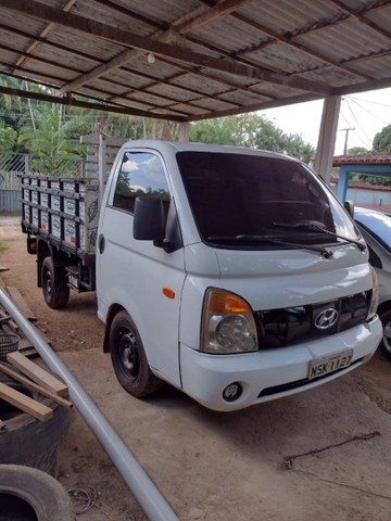 CAMINHÃO HR VENDO OU TROCO POR CARRO