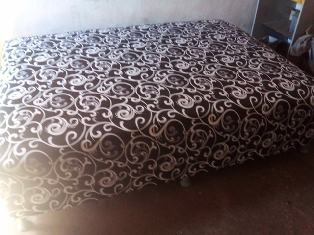 Cama box