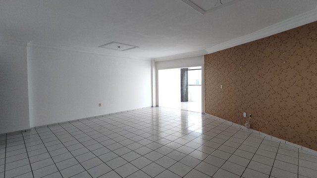 Apartamento para aluguel com 400 metros quadrados com 5 quartos em Barro Vermelho - Natal  - Foto 14