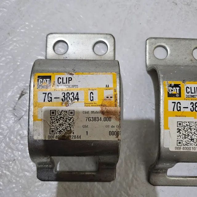 Equipamentos caterpillar clip trava novo original 7G3834 - Foto 2