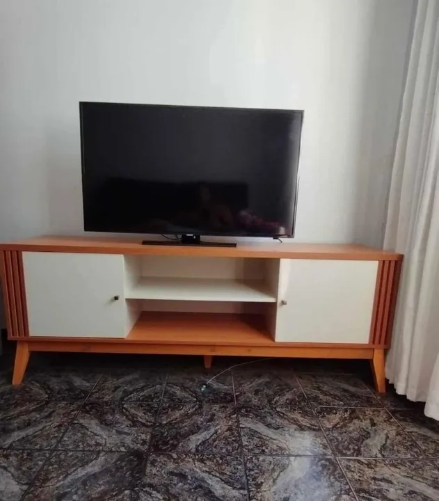 rack aurora [estrutura de madeira]