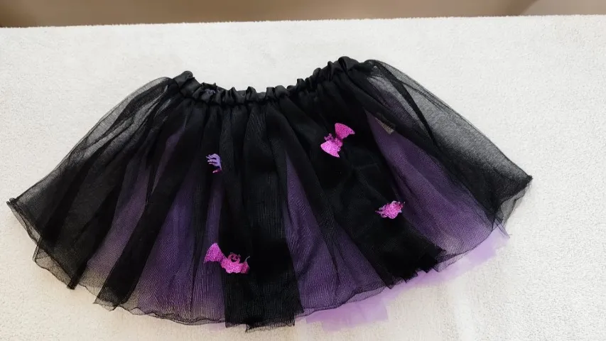 SAIA EM TULE PRETO E LILAS - FANTASIA FESTA HALLOWEEN