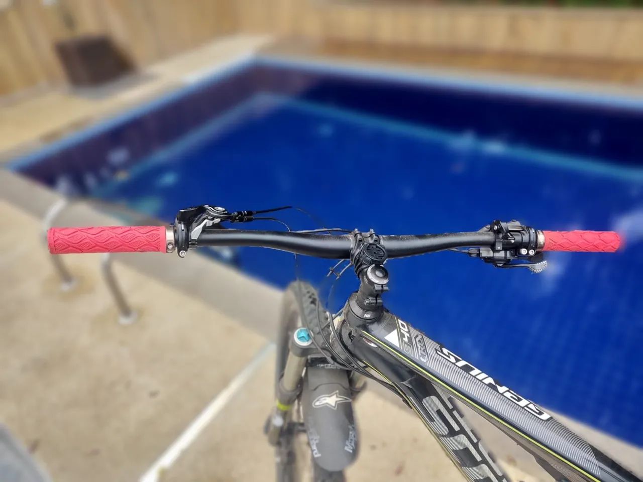 Scott Gladius com canote hidráulico - Foto 5