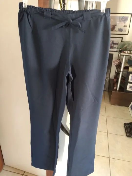 Calça para uniforme. Preta ou marinho  - Foto 6