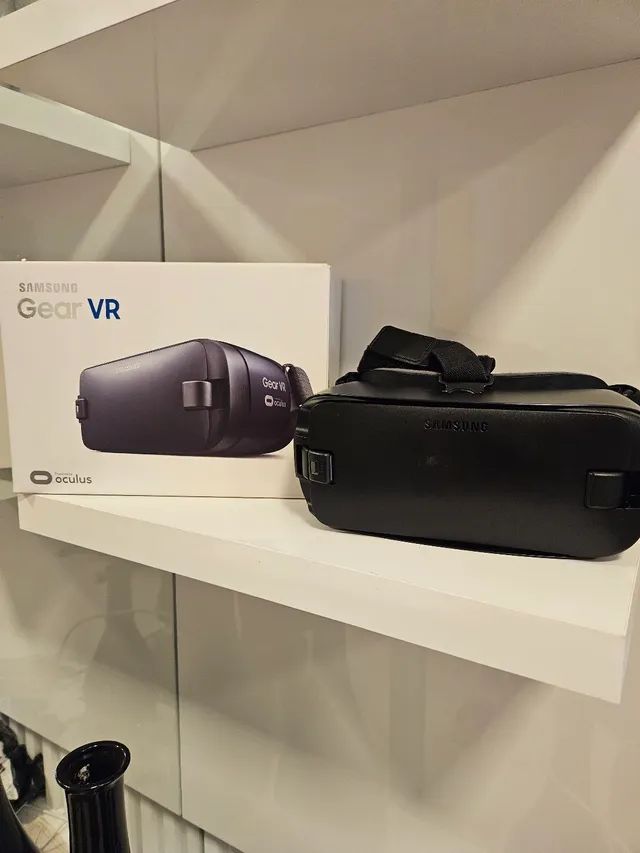 Samsung Gear VR Powered By Oculus Sm-r323n V2