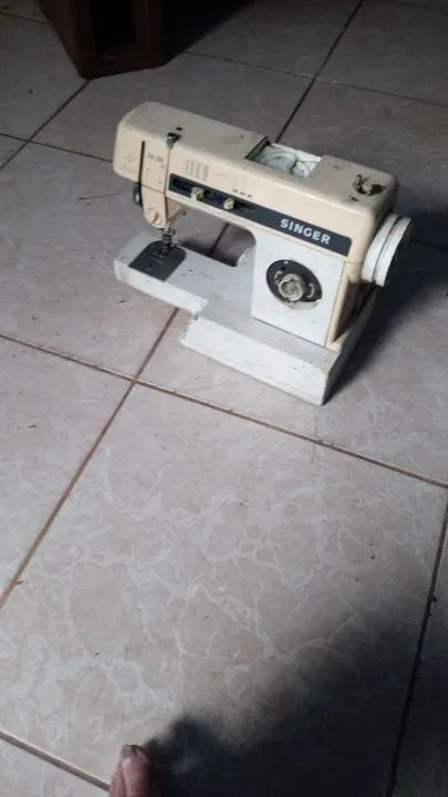 Máquina de costura - Foto 2