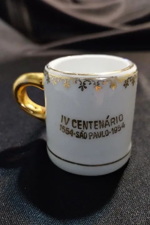 Pequena caneca em porcelana Mauá, vintage, retrô, colecionismo,  decoração... - Foto 2