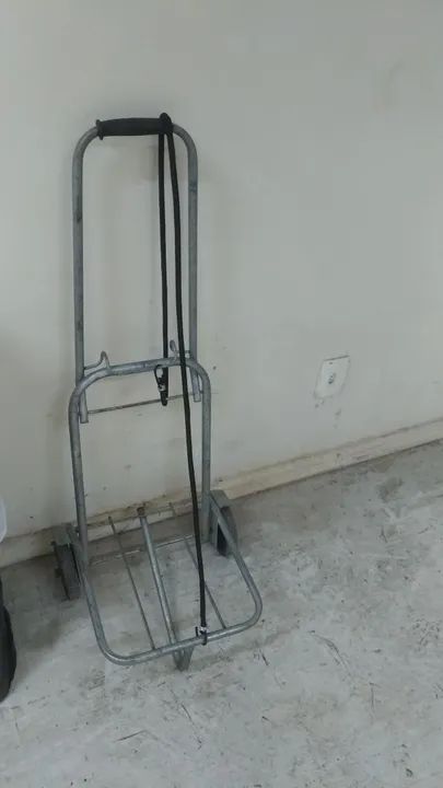 Carrinho de mão dobrável, usado, bom estado. E outros. - Foto 3