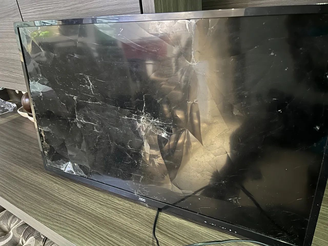 TV LCD 32 polegadas com tela trincada - Foto 5