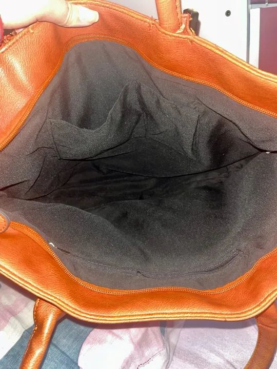 Bolsa de Ombro Laranja em Couro Sintético - Foto 3