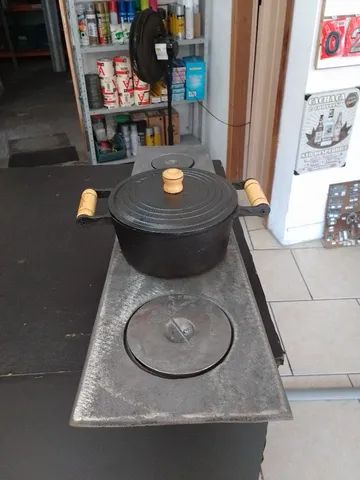 Panela Caçarola de ferro fundido com alça e tampa ferro 20x10cm - Foto 2