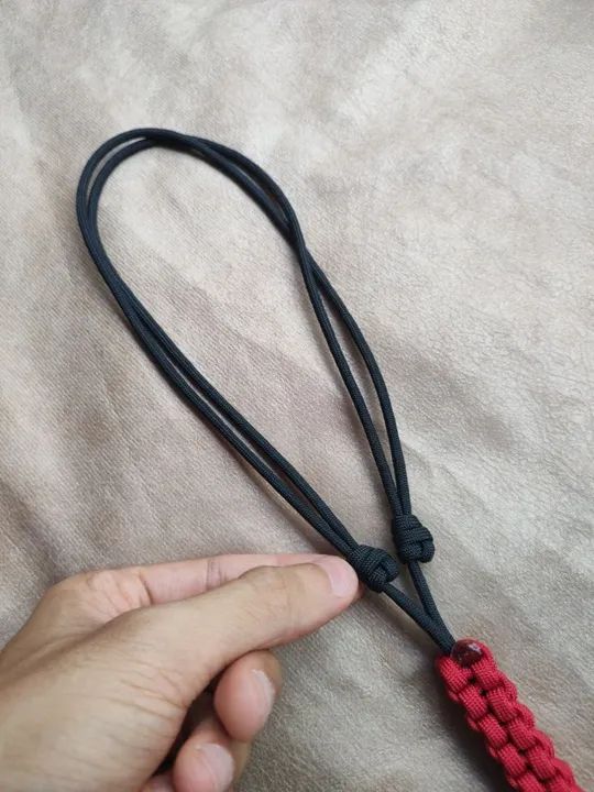 Robusto Colar de Paracord 550 para Prender Chaves na Moto - 60 Cores Customizáveis  - Foto 4