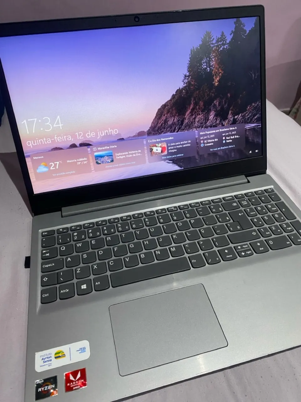 Notebook Lenovo Ryzen 5 S145
