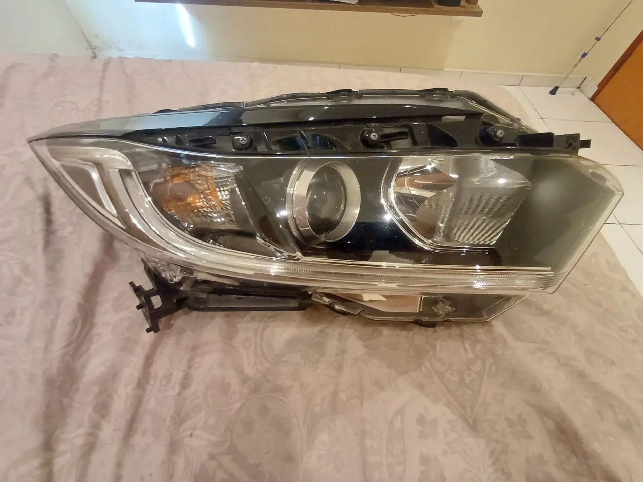 Farol Dianteiro Direito Honda hrv 2017 a 2020 Original com led - Foto 3