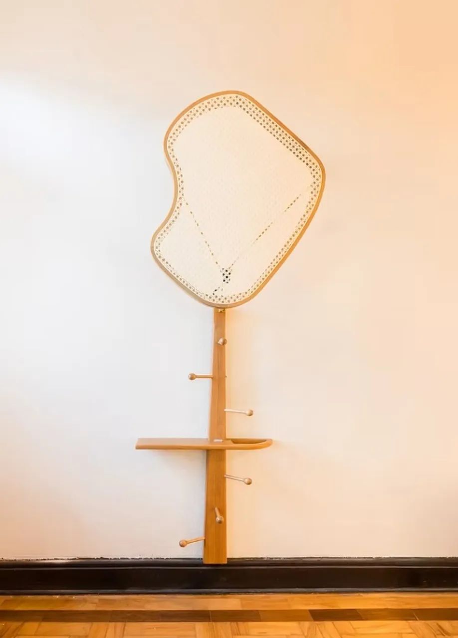  Ilumine com Arte e Sustentabilidade ? Luminária em Madeira Maciça Jequitibá 