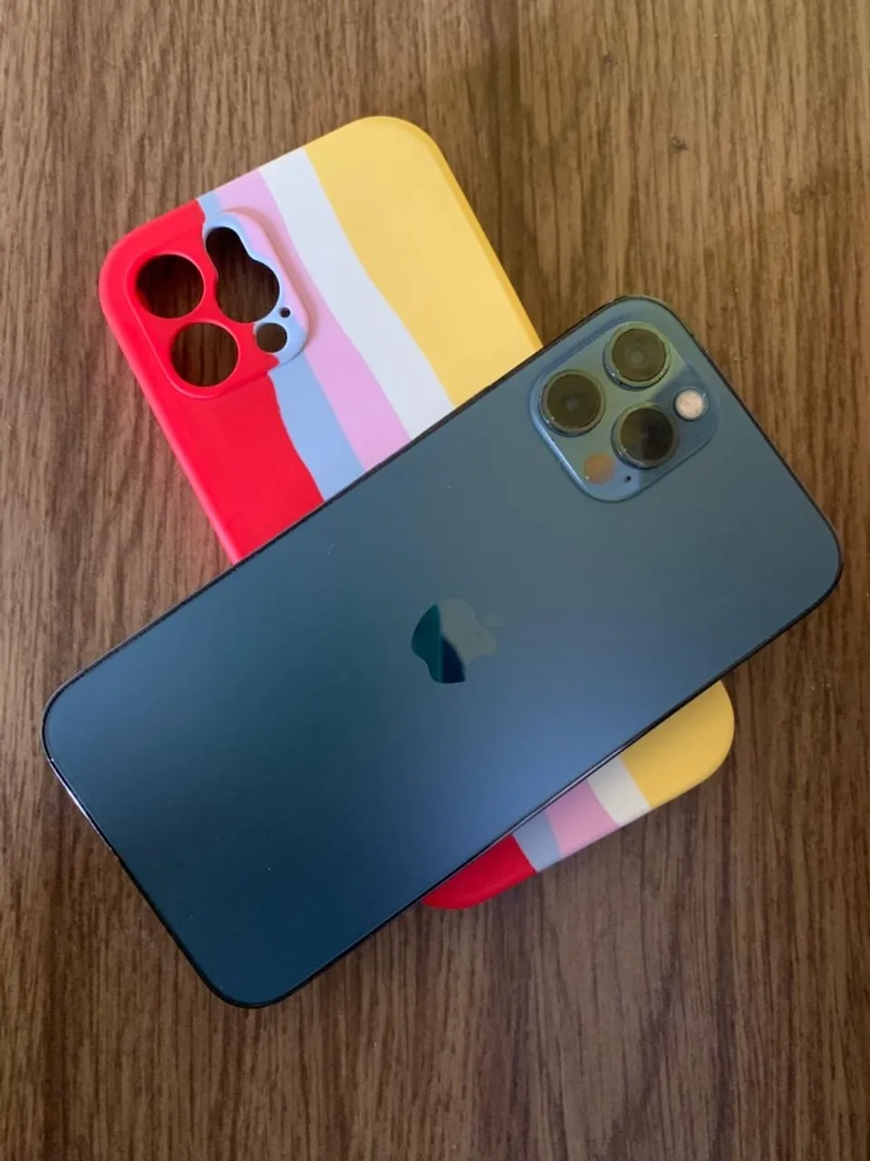 Vendo iPhone 12 Pro-256GB