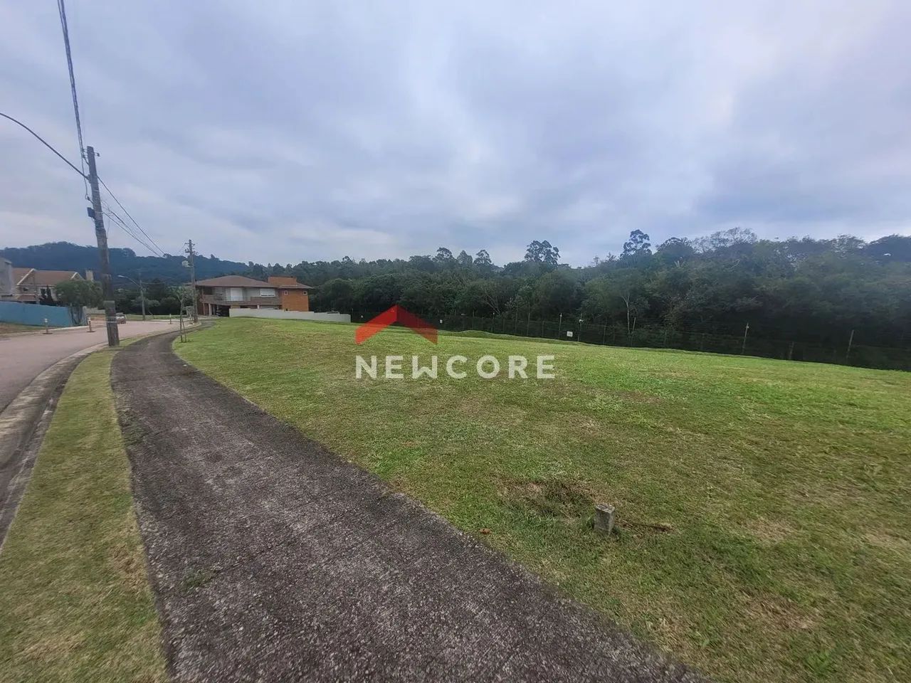 Lote em condomínio em Estrada das Três Meninas - Vila Nova - Porto Alegre/RS
