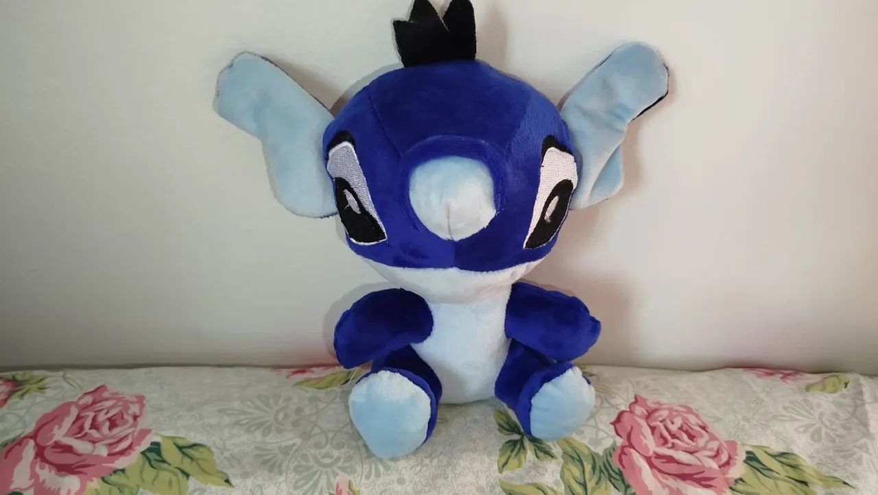 Pelucia Stich (+-18cm)