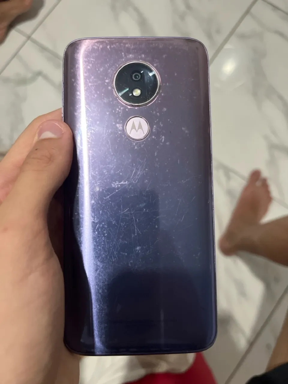 motorola g6 com o display e tela quebrada