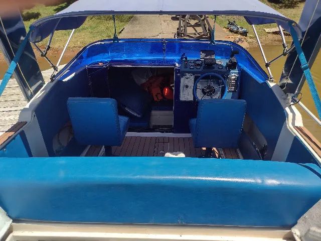 LANCHA CIMITARRA CABINADA 25 PÉS - Foto 4