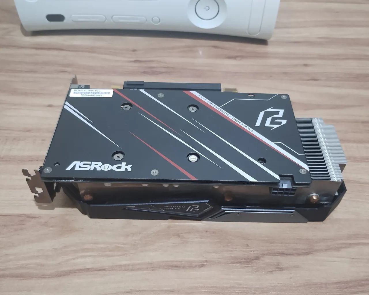 Placa de vídeo ASRock Radeon RX 5600 XT Phantom Gaming D2 6G OC