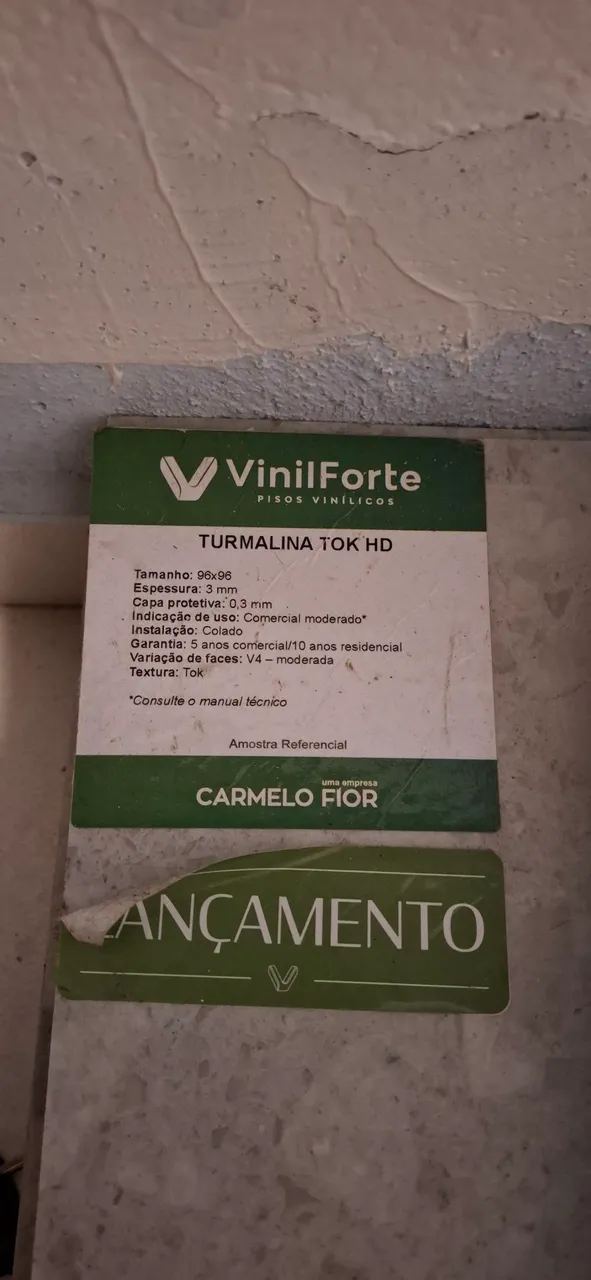 Piso Vinílico Turmalina Tok HD 96x96