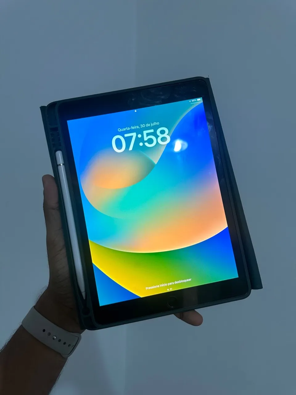 "ipad com a caneta" - Tablets e E-Readers no Brasil