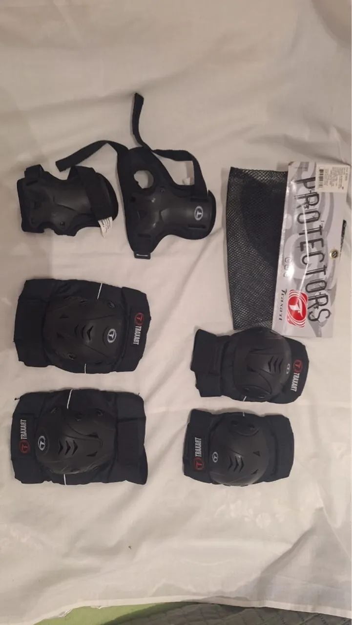 Patins In Line mais kit de proteção 34, novo