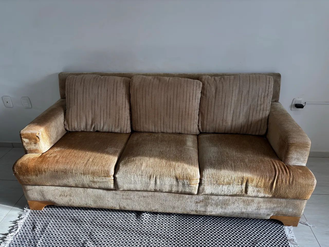 Sofá usado - 3 lugares - Foto 4