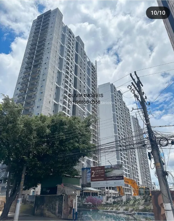 Apartamento a venda com 55mts, 3 dormitórios, 1 wc, terraço e 1 vaga de carro na Lapa.