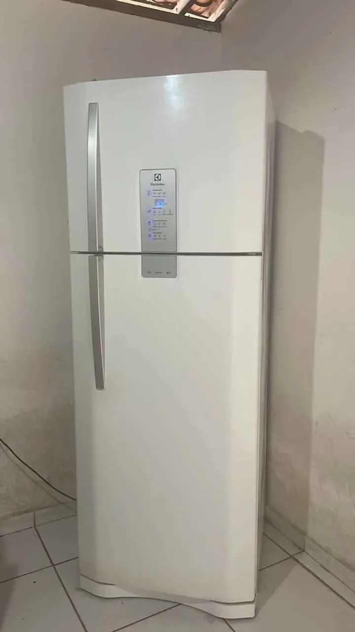 Vendo Geladeira Frost Free Eletrolux