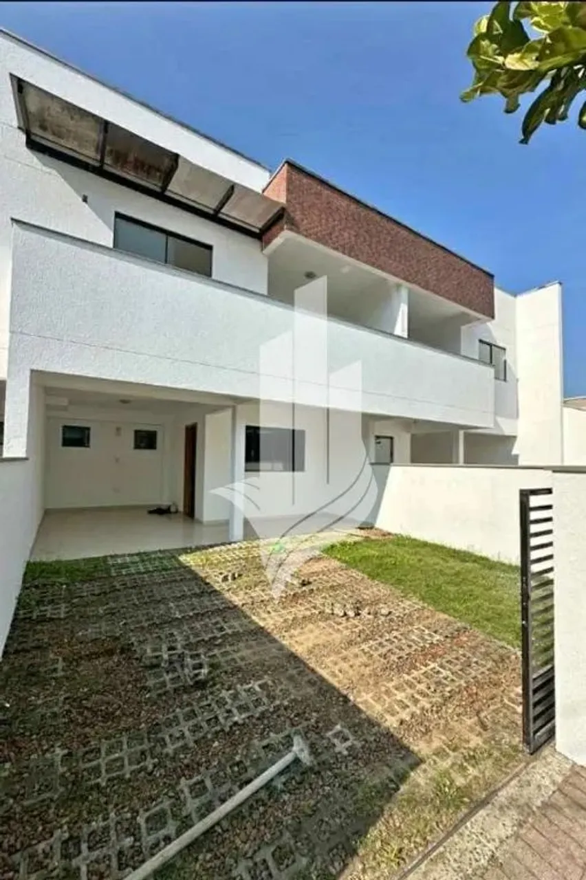 Sobrado de alto padrão no bairro da Velha Central