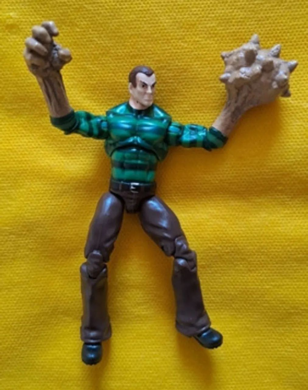 ** MT Homem Areia 10cm Marvel Universe Sandman
