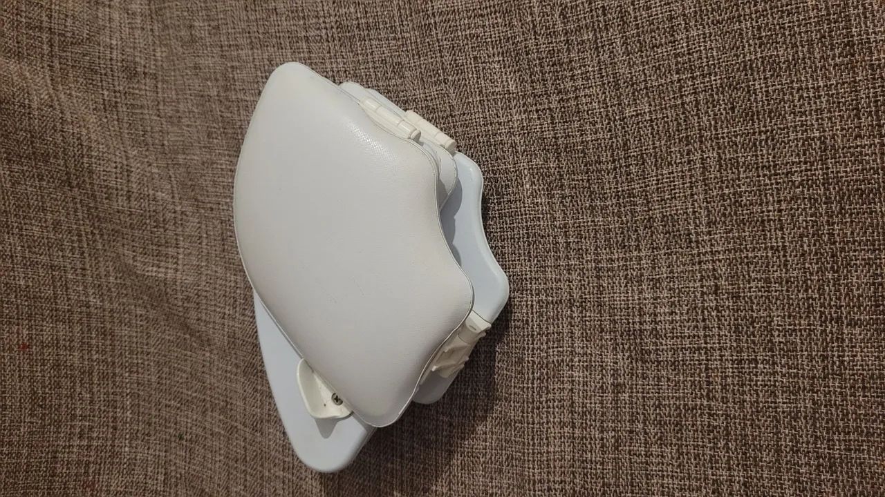 Assento Redutor para Vaso Sanitário Nuk - Foto 4