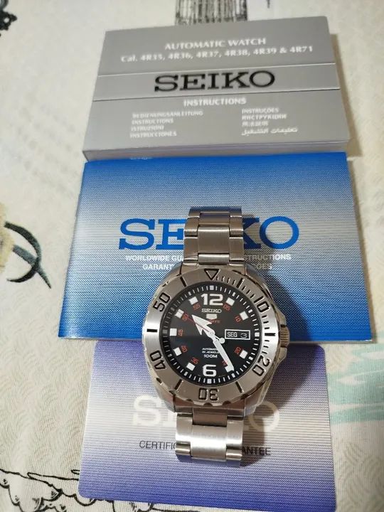 Relógio Seiko 5 Sports Baby Monster - Foto 3
