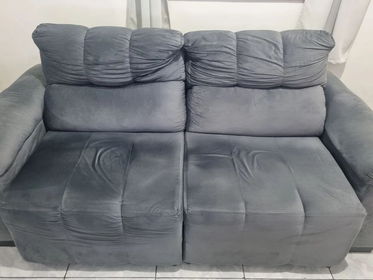 Sofá retrátil e confortável  - Foto 4