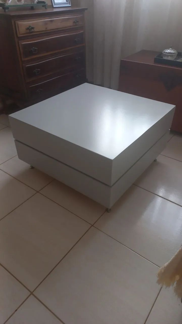 Coffee Table – Modern and Elegant64739708433921120