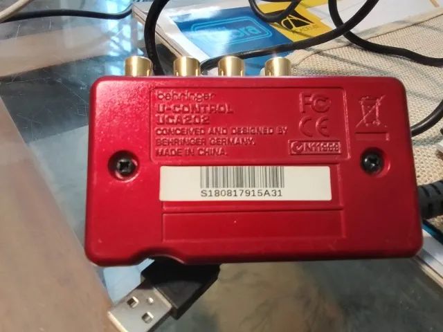 Interface de audio U-CONTROL Beringher UCA222 - Foto 2